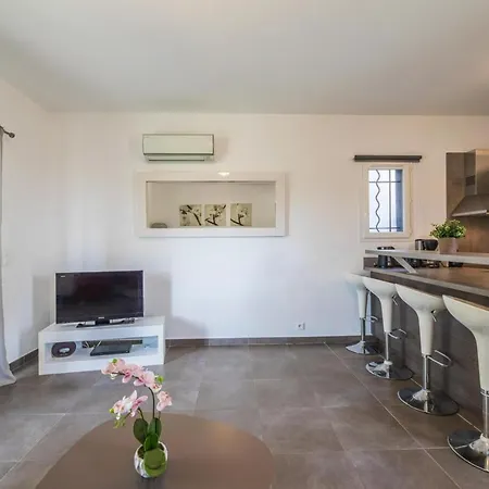 Apartmán Les Villas De Porto-vecchio Porto-vecchio - Kor02100e-cya *